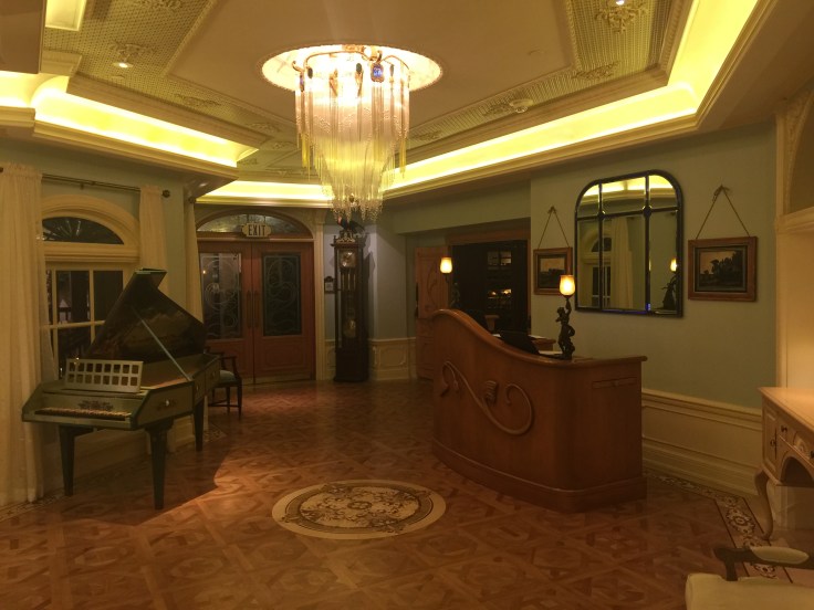 Club 33 Lobby area from other side. 